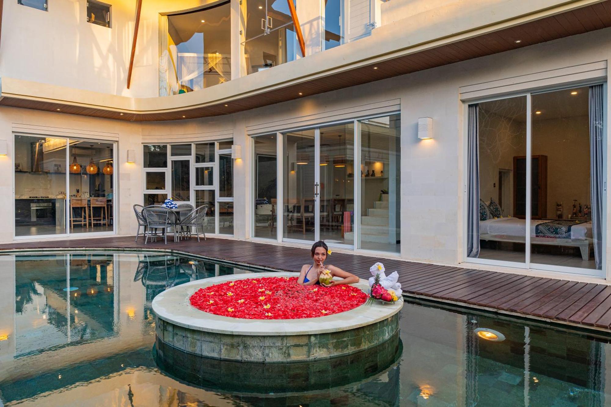 Luxury - Villa K - Central Seminyak Ngoại thất bức ảnh