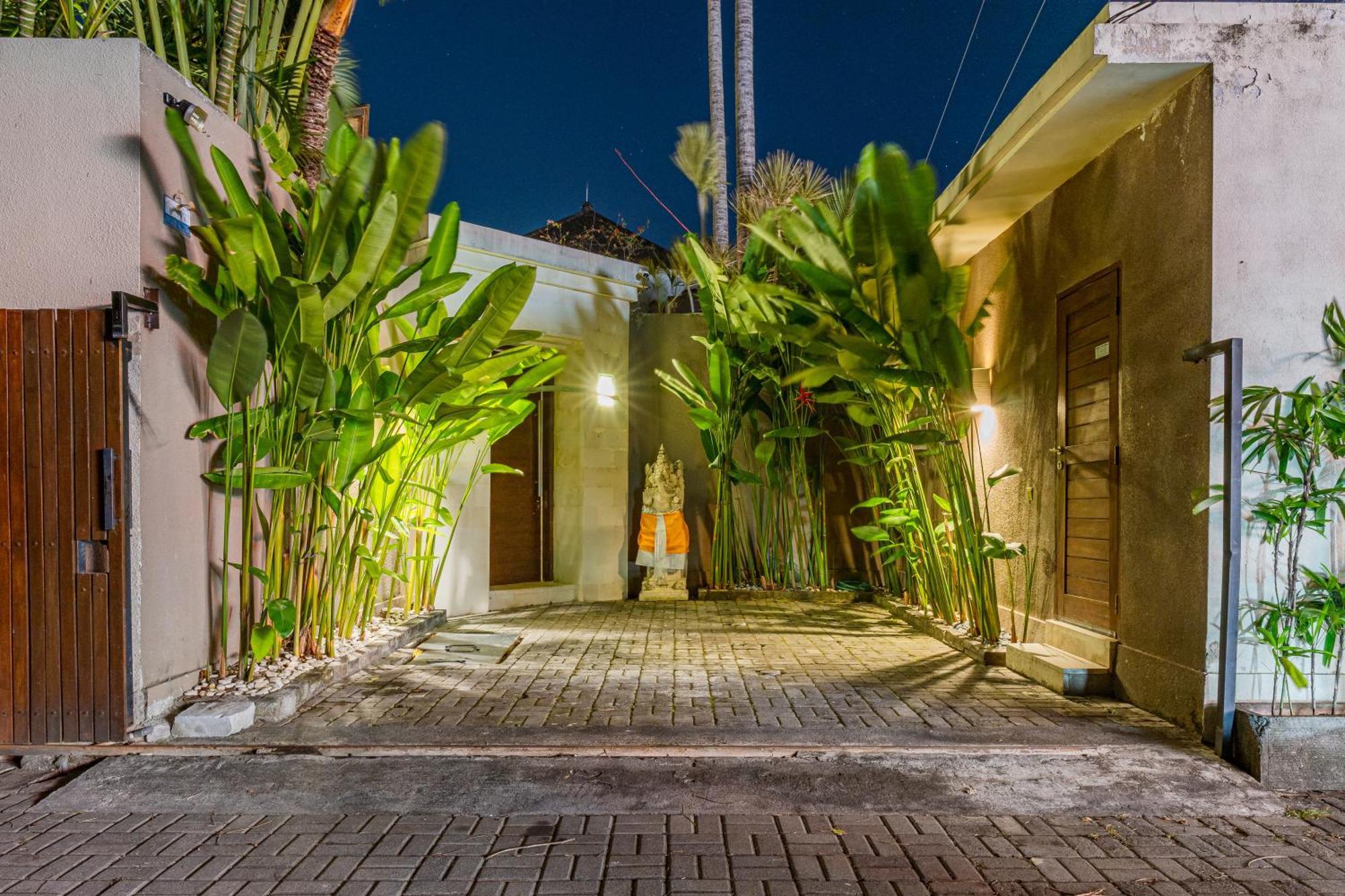 Luxury - Villa K - Central Seminyak Ngoại thất bức ảnh
