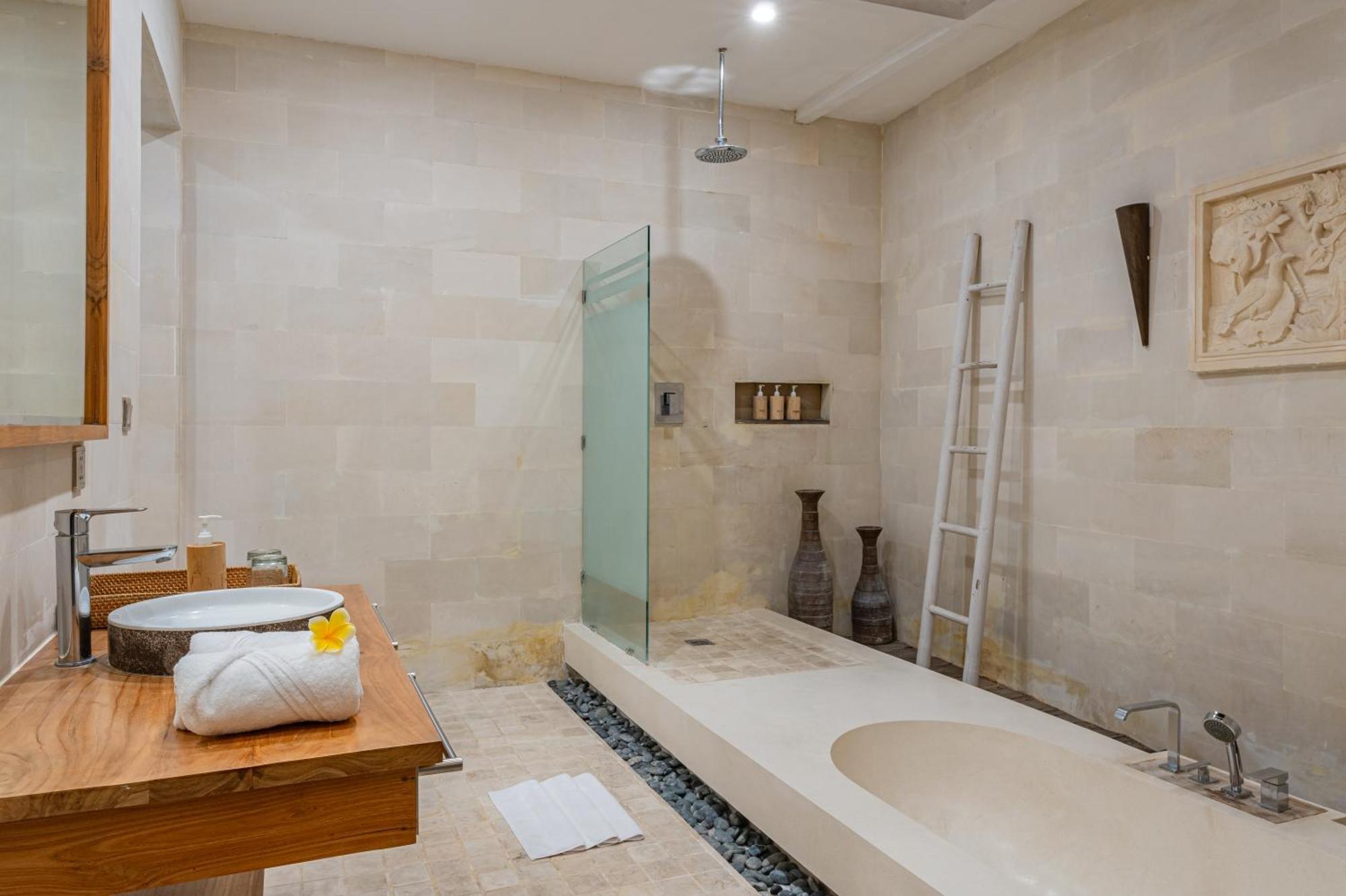 Luxury - Villa K - Central Seminyak Ngoại thất bức ảnh